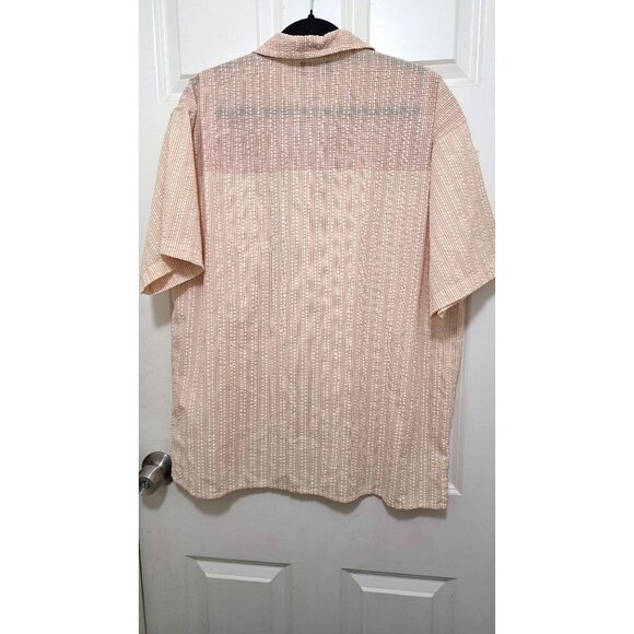 Patagonia Men's L Beige & Red Searsucker Striped Short-Sleeve Button-Up Shirt - Picture 3 of 7
